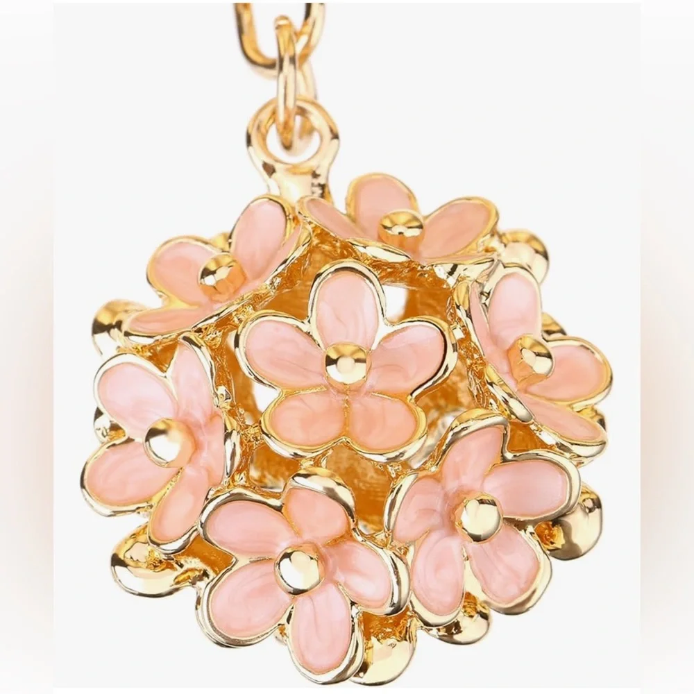 ❌SALE❌NIP LARGE Flower Ball Pink Keychain and Sweet Love Heart Rose Crystal, 2